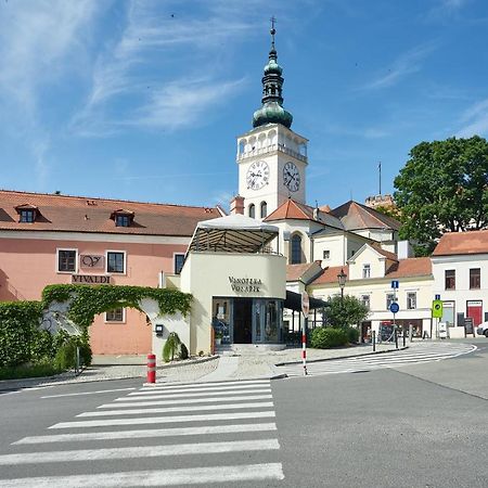 Vivaldi Apartments Mikulov Exterior foto